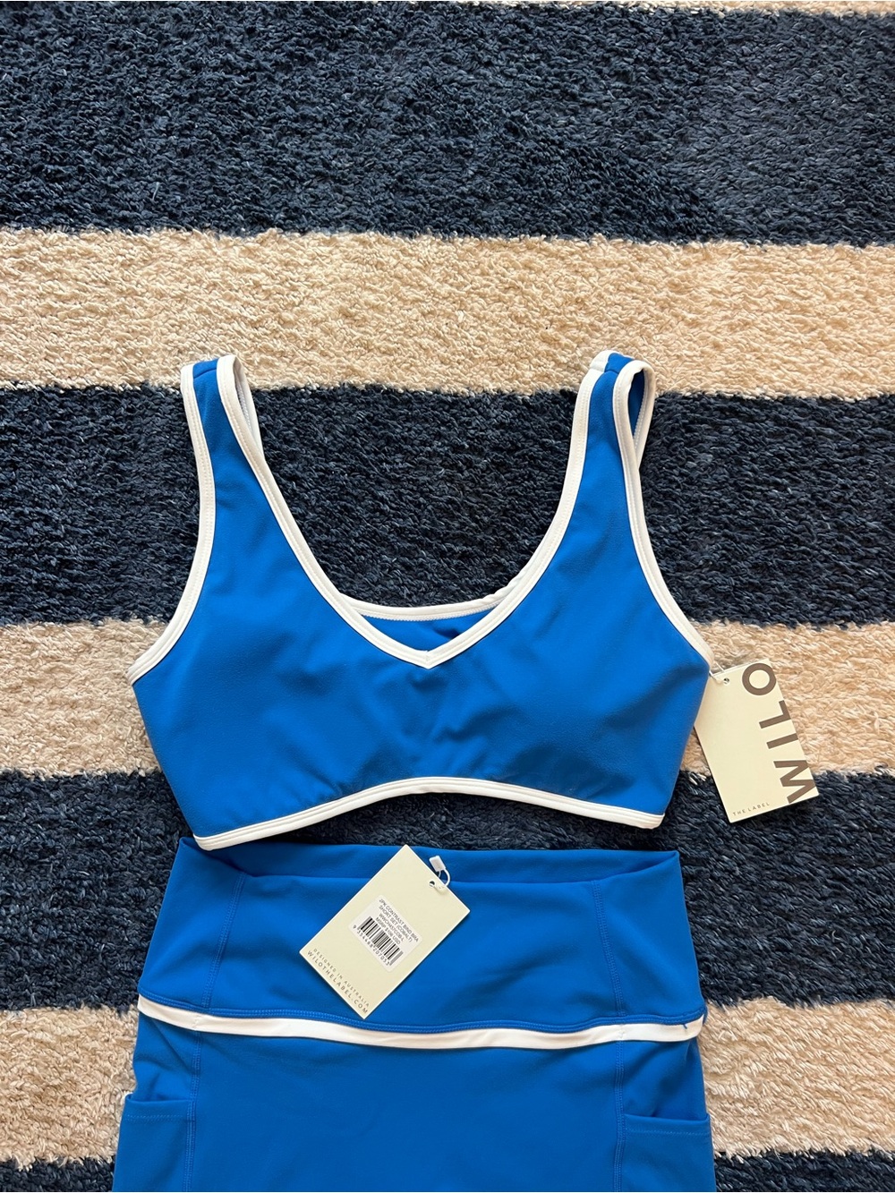 NWT Wilo The Label Active Set Sports Bra Biker Shorts Cobalt Blue, Size Large - Picture 3 of 6